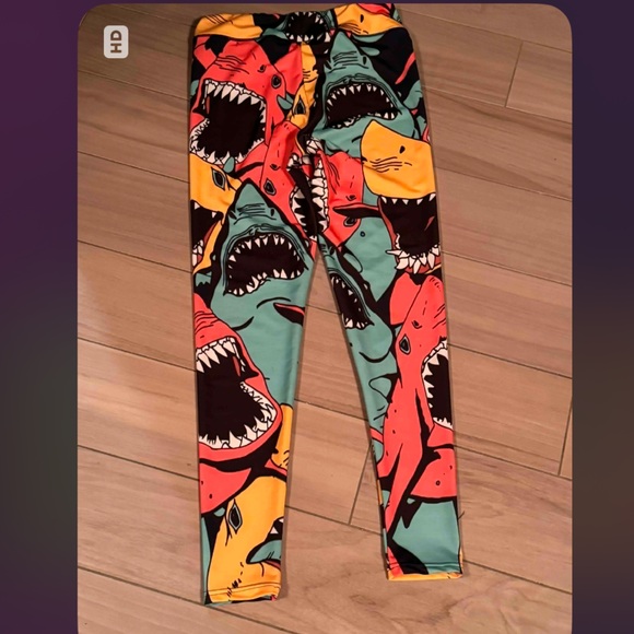 Colorful Shark Print Leggings MEDIUM - Picture 2 of 5